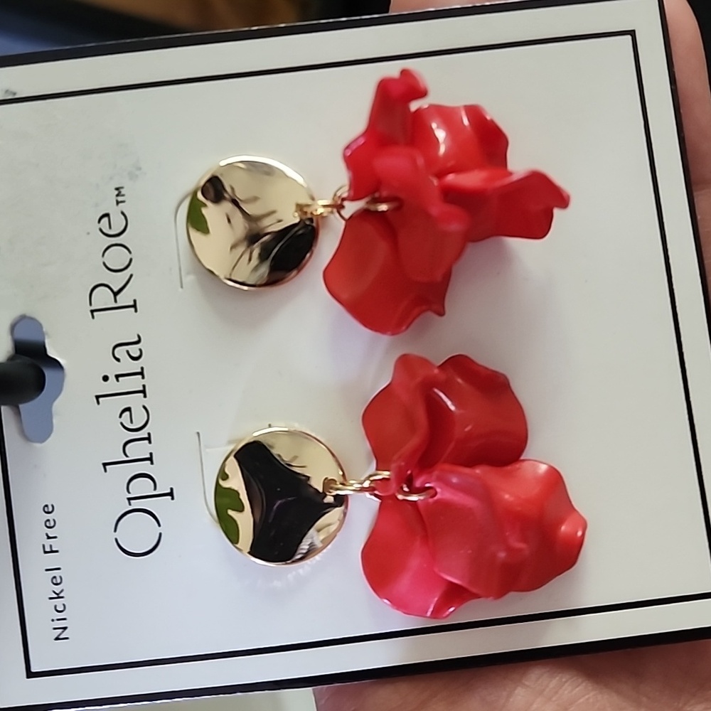 B24 Flower Earrings - Picture 5 of 9
